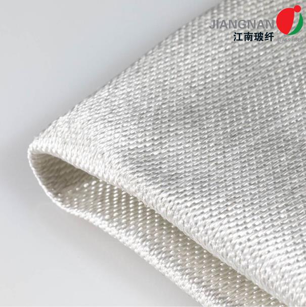 0.6mm厚度鋼絲加強(qiáng)擋煙垂壁布